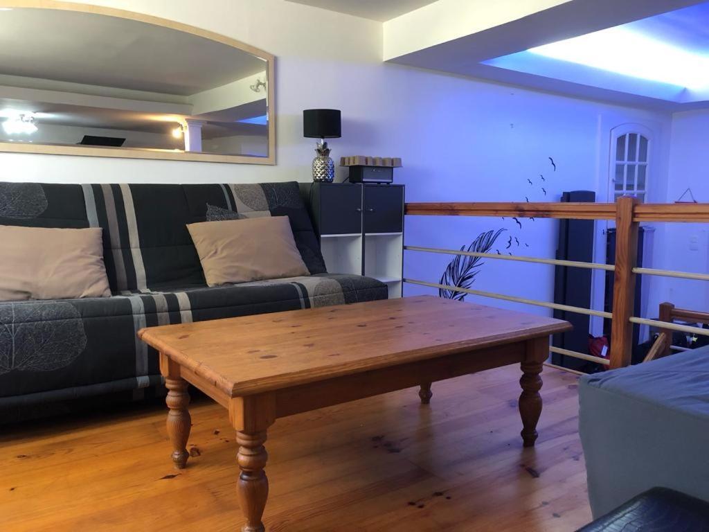 شقة Luchon Loft De Charme Bagnères-de-Luchon المظهر الخارجي الصورة